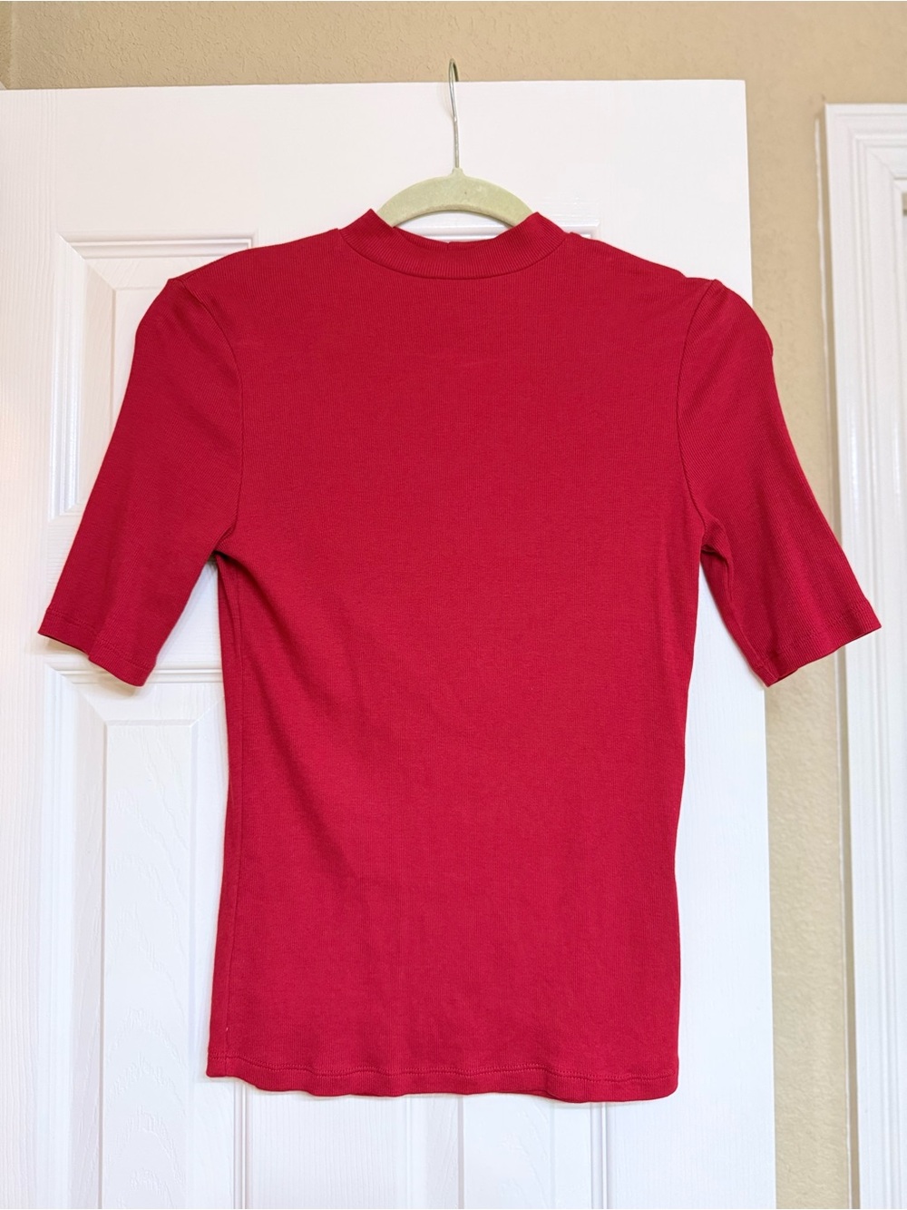 Women's Short-Sleeve Mock Neck Tee in Red